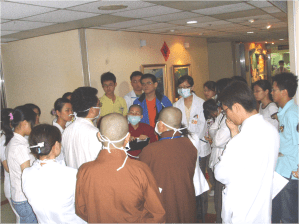 医療従事者と臨床仏教師のチームケア活動