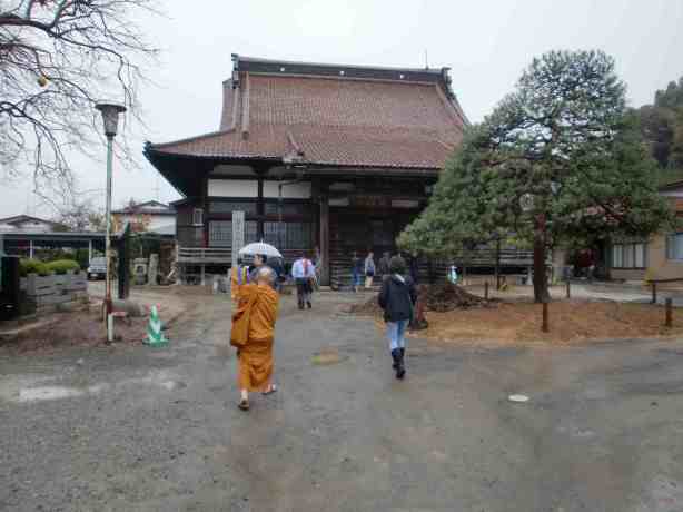 The grounds of Shingyo-ji Temple