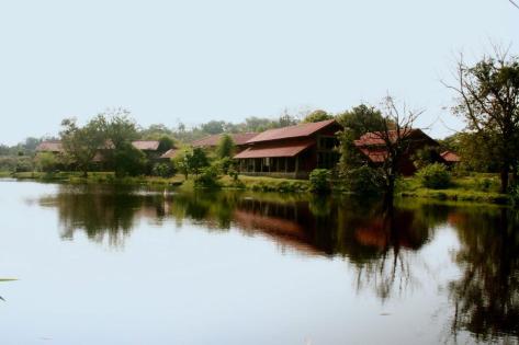 総合会議所：Islander Center